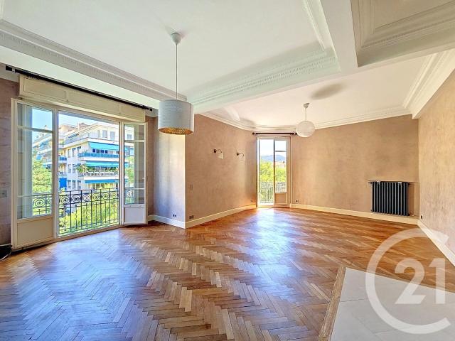 Appartement 4 pièces 119 m²