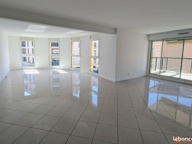 Appartement 4 pièces 119 m²
