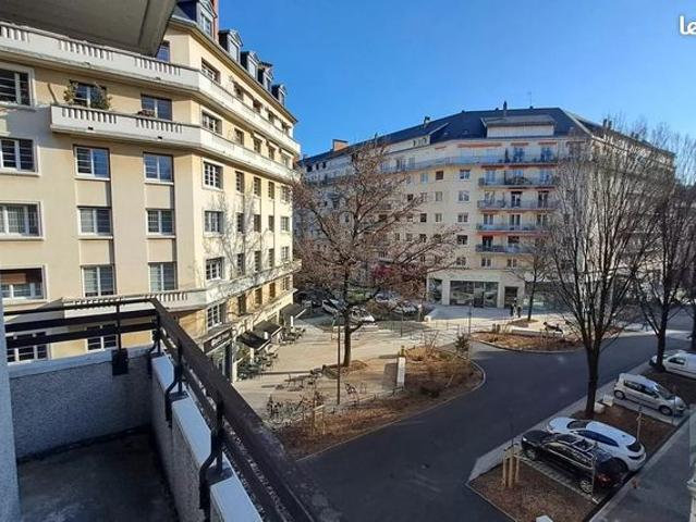 Appartement 4 pièces 119 m²