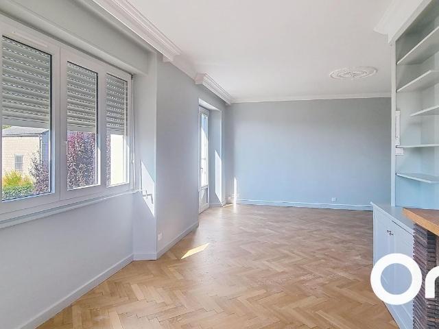 Appartement 4 pièces, 119 m² à louer à Saint Flour 15100