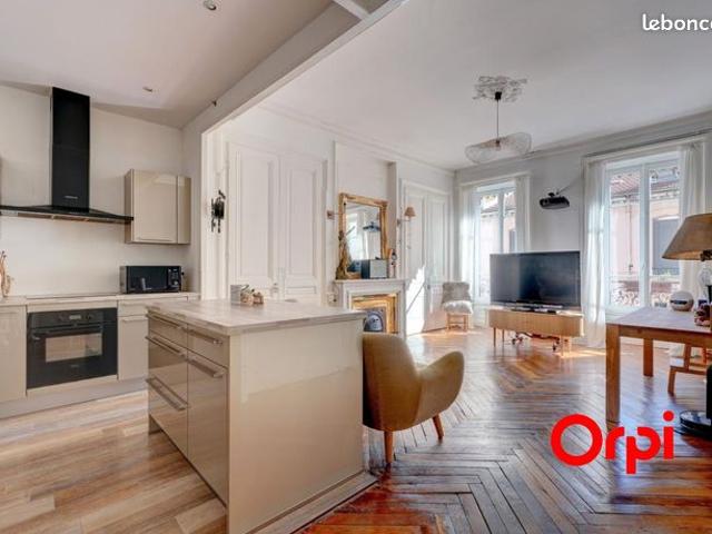 Appartement 4 pièces 120 m²