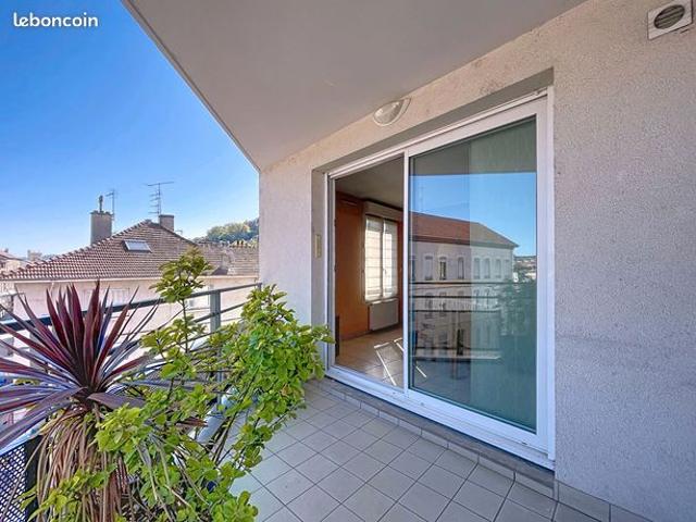 Appartement 4 pièces 120 m²