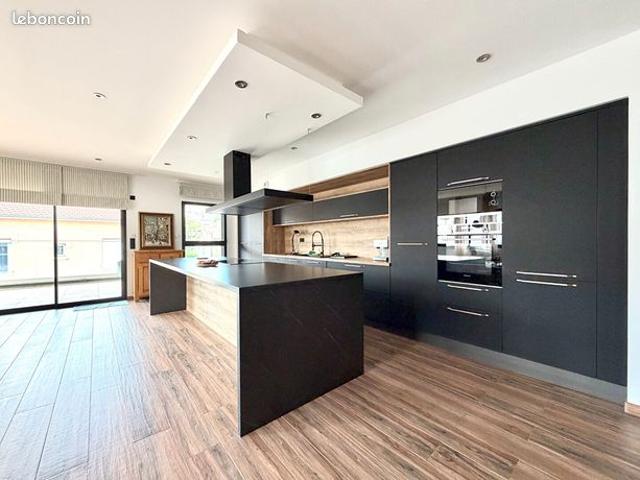 Appartement 4 pièces 120 m²