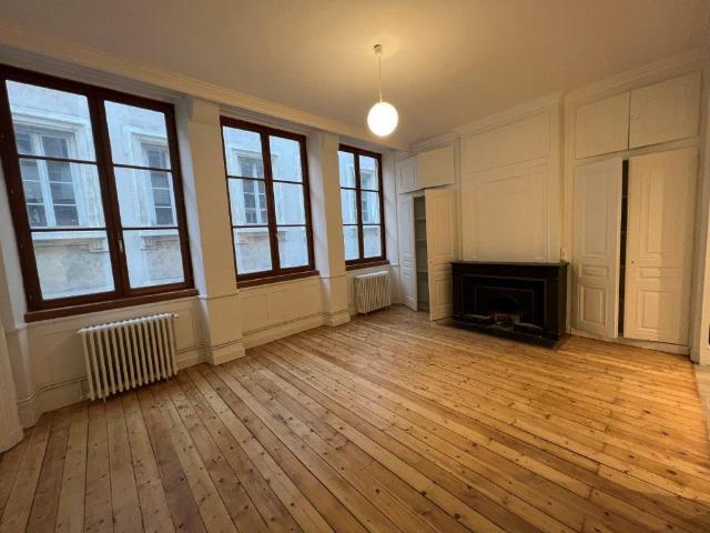 Appartement 4 pièces 120 m²