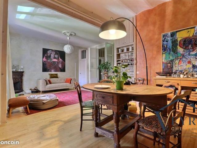 Appartement 4 pièces 120 m²