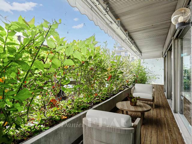 Appartement 4 pièces 121 m²