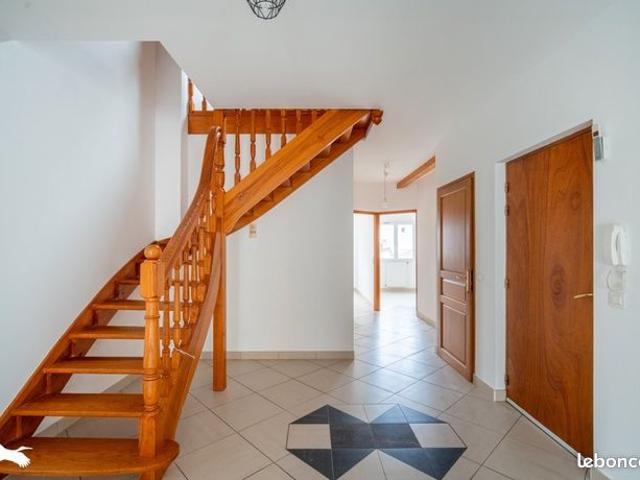 Appartement 4 pièces 121 m²