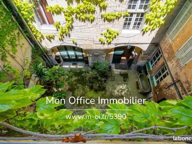 Appartement 4 pièces 121 m²