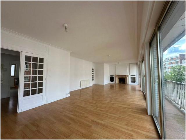 Appartement 4 pièces 121 m²