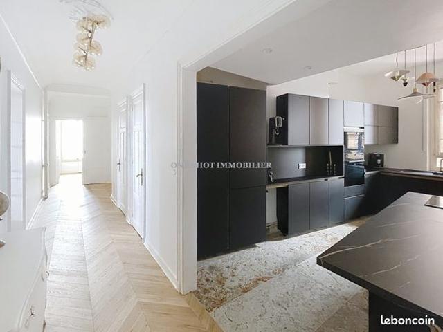Appartement 4 pièces 121 m²