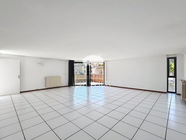 Appartement 4 pièces 121 m²