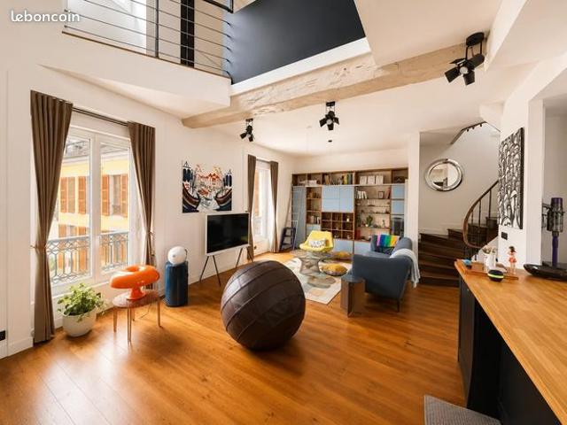 Appartement 4 pièces 121 m²