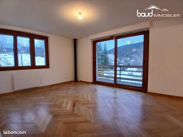 Appartement 4 pièces 121 m²