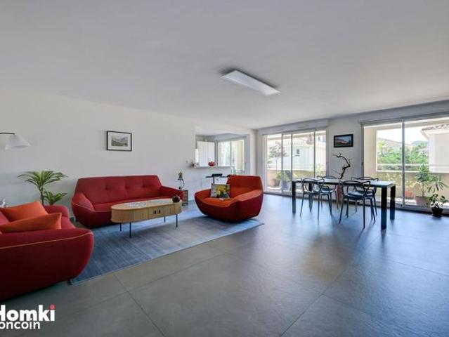 Appartement 4 pièces 122 m²