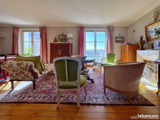 Appartement 4 pièces 122 m²