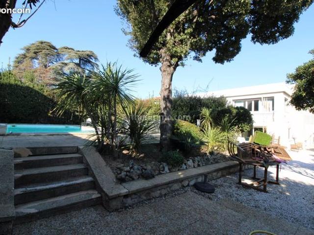 Appartement 4 pièces 122 m²