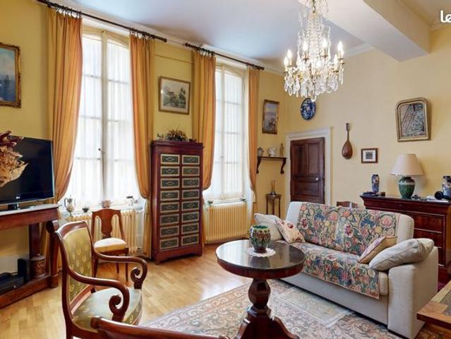 Appartement 4 pièces 122 m²