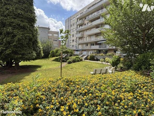 Appartement 4 pièces 122 m²