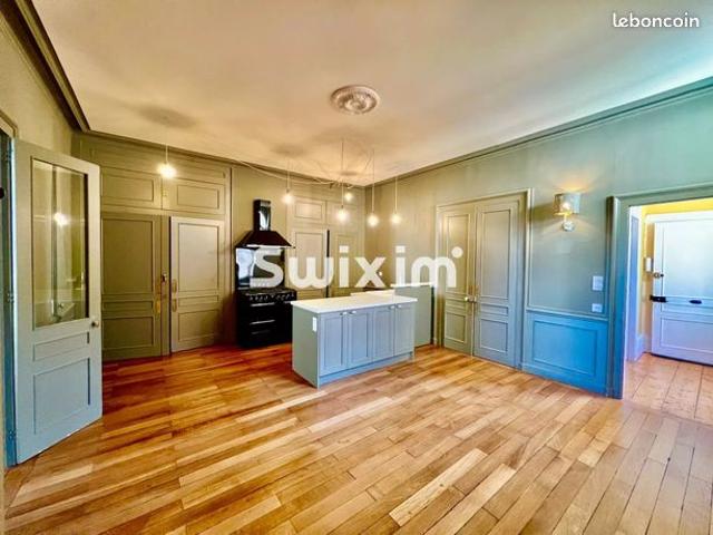 Appartement 4 pièces 122 m²