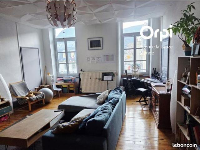 Appartement 4 pièces 124 m²