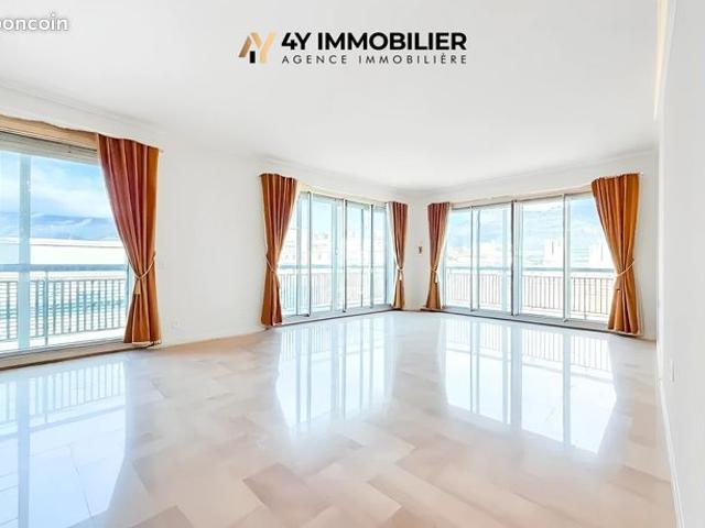 Appartement 4 pièces 124 m²