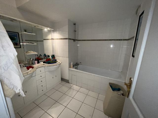 Appartement 4 pièces, 124 m² à louer à Bordeaux 33000