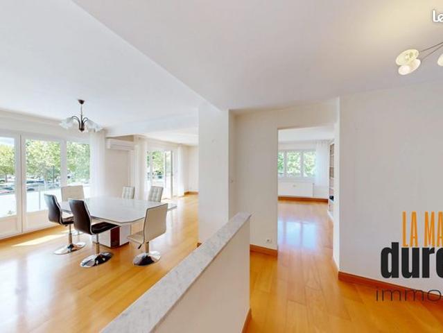 Appartement 4 pièces 125 m²