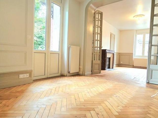 Appartement 4 pièces 125 m²