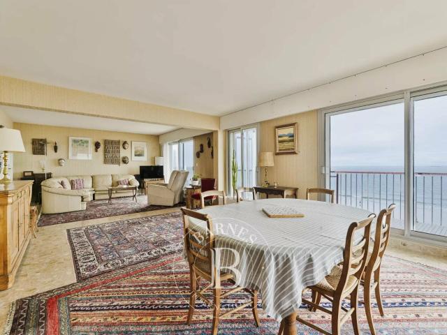 Appartement 4 pièces 125 m²