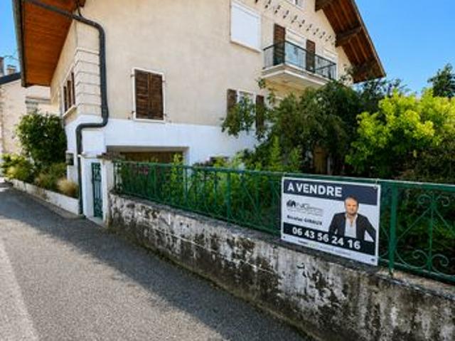 Appartement 4 pièces 126 m²