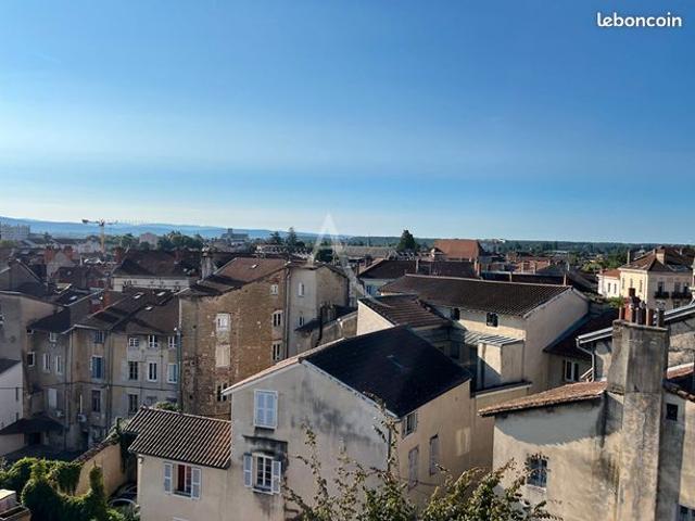 Appartement 4 pièces 126 m²