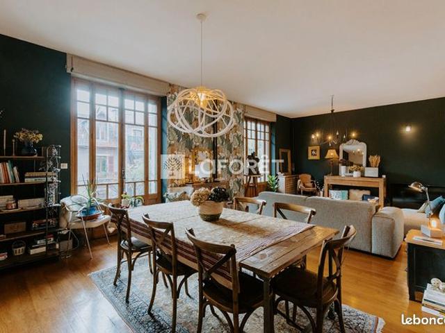 Appartement 4 pièces 126 m²