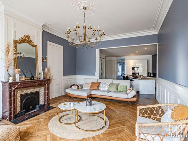 Appartement 4 pièces 126 m²