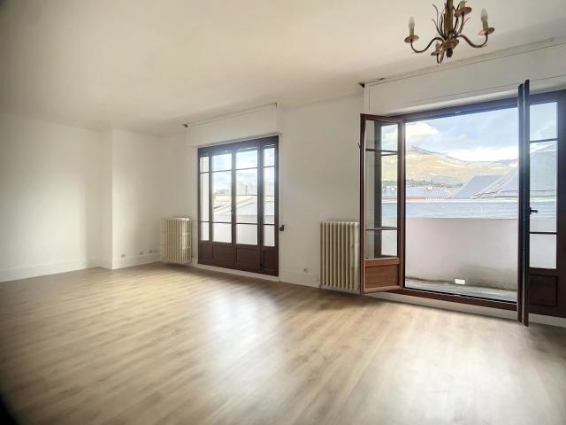 Appartement 4 pièces 126 m²