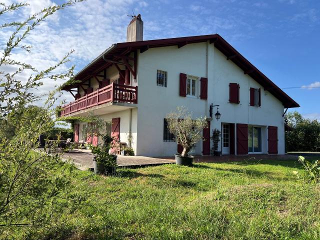 Appartement 4 pièces 126 m²
