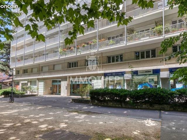 Appartement 4 pièces 126 m²