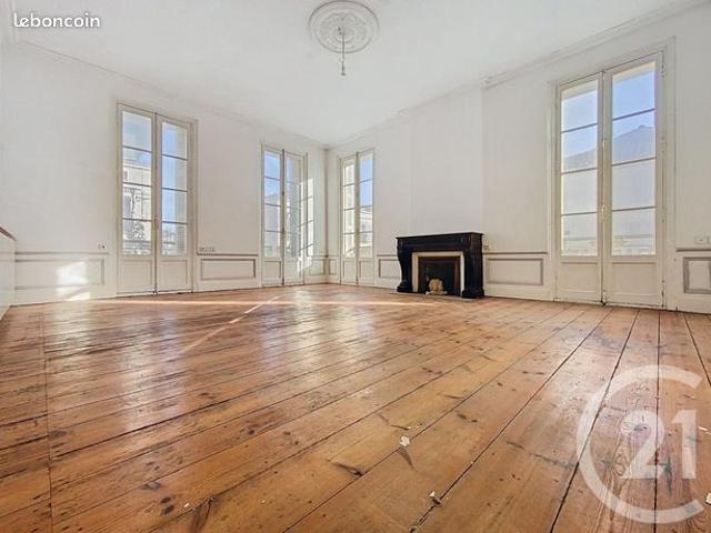 Appartement 4 pièces 127 m²