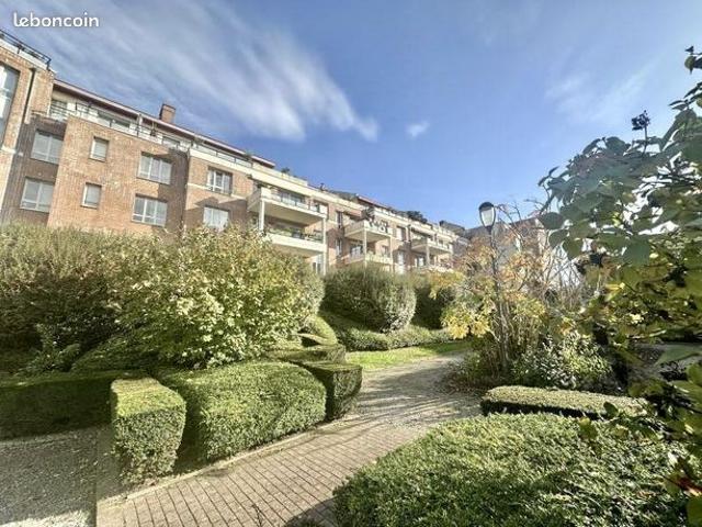 Appartement 4 pièces 127 m²