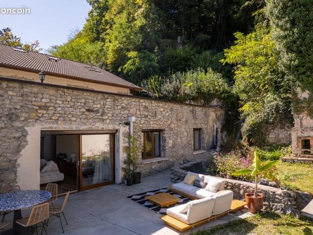 Appartement 4 pièces 127 m²