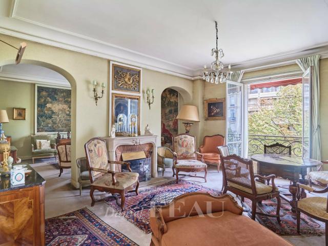 Appartement 4 pièces 127 m²