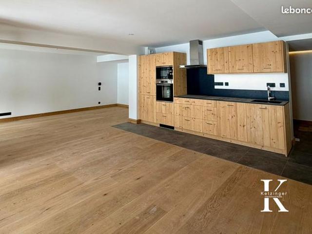 Appartement 4 pièces 127 m²