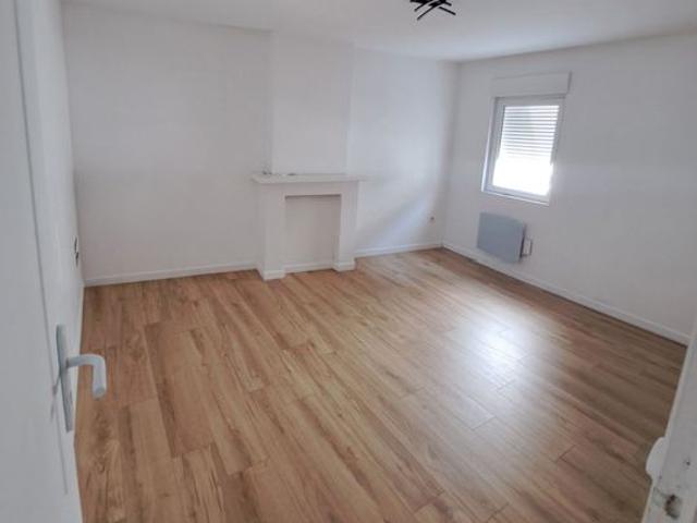 Appartement 4 pièces, 127 m² à louer à Harnes 62440