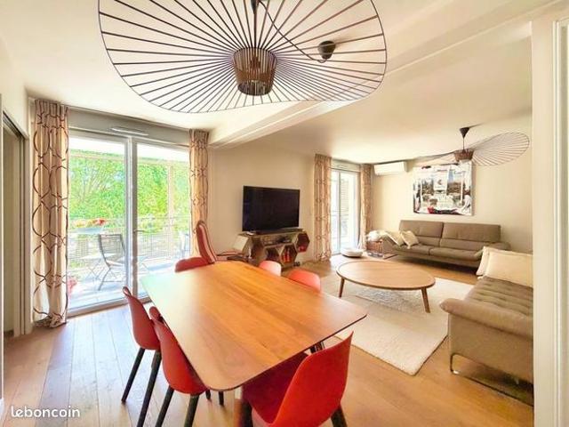 Appartement 4 pièces 128 m²