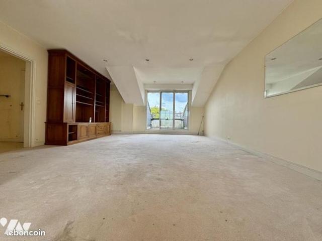 Appartement 4 pièces 130 m²