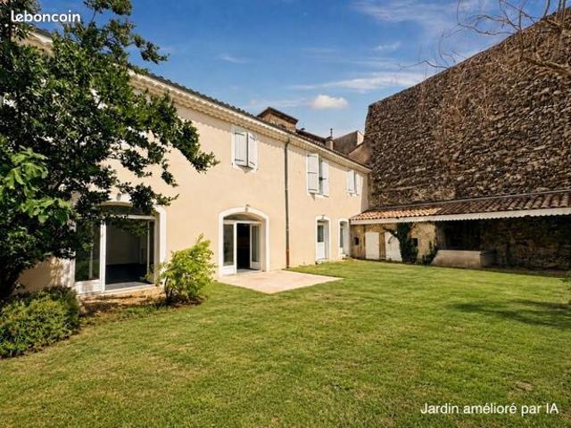 Appartement 4 pièces 128 m²