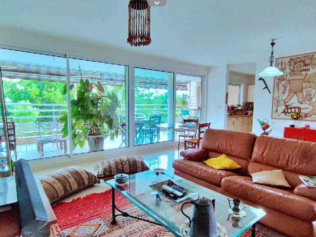 Appartement 4 pièces 128 m²