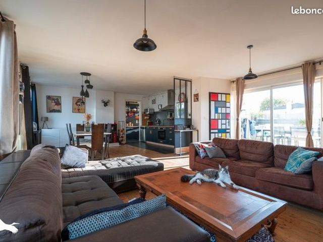 Appartement 4 pièces 128 m²