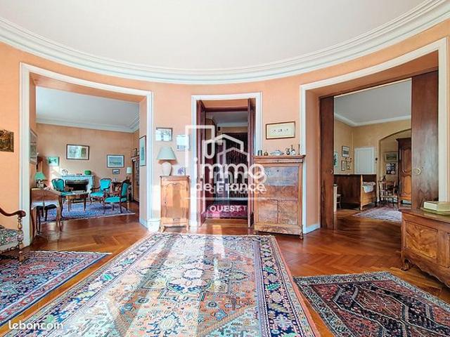 Appartement 4 pièces 128 m²