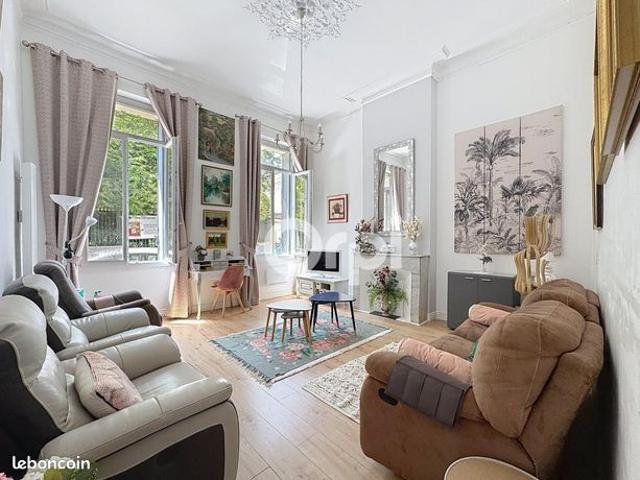 Appartement 4 pièces 128 m²