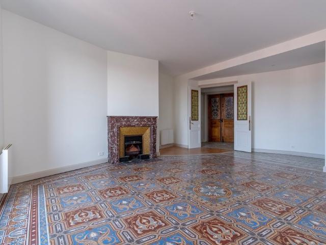 Appartement 4 pièces 129 m²